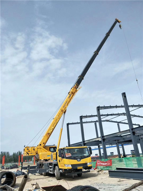 宝塔区超高层建筑钢结构吊装案例